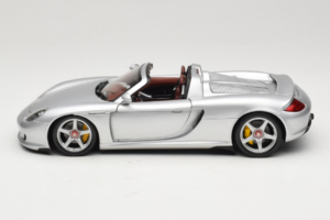 Porsche Carrera GT Silver Metallic Minichamps 1:18 WAP02103014 Μέταλλο - εικόνα 4 από 8