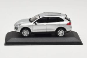 Porsche Cayenne 958 Ασημί Minichamps 1:43 Porsche Cayenne 958 Ασημί Minichamps 1:43 WAP0200020B Μέταλλο