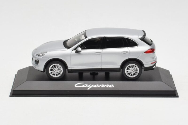Porsche Cayenne 958 Ασημί Minichamps 1:43 WAP0200020E Μέταλλο