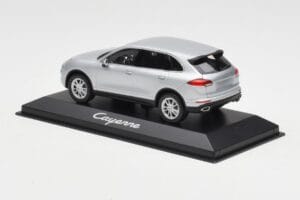 Porsche Cayenne 958 Ασημί Minichamps 1:43 WAP0200020E Μέταλλο - εικόνα 3 από 4