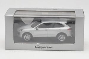 Porsche Cayenne 958 Ασημί Minichamps 1:43 WAP0200020E Μέταλλο - εικόνα 4 από 4