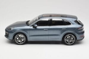 Porsche Cayenne 958 Turbo S Blue Metallic Minichamps 1:18 155066071 Μέταλλο - εικόνα 3 από 6