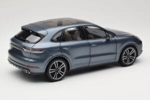 Porsche Cayenne 958 Turbo S Blue Metallic Minichamps 1:18 110066070 Μέταλλο - εικόνα 3 από 8