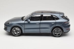 Porsche Cayenne 958 Turbo S Blue Metallic Minichamps 1:18 110066070 Μέταλλο - εικόνα 4 από 8