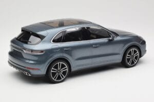 Porsche Cayenne 958 Turbo S Blue Metallic Minichamps 1:18 155066071 Μέταλλο - εικόνα 2 από 6
