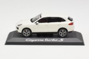 Porsche Cayenne 958 Turbo S Λευκό Minichamps 1:43 WAP0200220C Μέταλλο