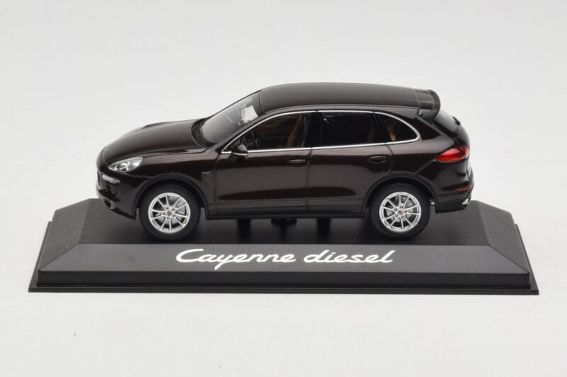 Porsche Cayenne 958 Diesel Acajou Brown Minichamps 1:43 WAP0200030E Μέταλλο
