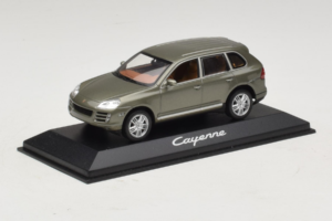 Porsche Cayenne Grey Metallic Minichamps 1:43 WAP02061317 Μέταλλο - εικόνα 2 από 4