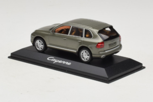 Porsche Cayenne Grey Metallic Minichamps 1:43 WAP02061317 Μέταλλο - εικόνα 3 από 4