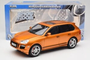 Porsche Cayenne GTS Lava Orange Norev 1:18 187535 Μέταλλο - εικόνα 8 από 8