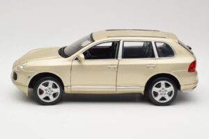 Porsche Cayenne S 955 Μπεζ Maisto 1:18 WAPC2100213 Μέταλλο - εικόνα 4 από 8