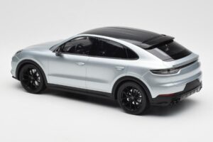 Porsche Cayenne E3 S Coupe Dolo Ασημί Norev 1:18 WAP0213220K Μέταλλο - εικόνα 5 από 6
