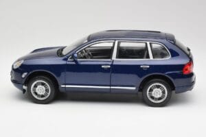 Porsche Cayenne S 9PA Dark Sea Μπλε Μεταλλικό Maisto 1:18 31635 Μέταλλο - εικόνα 4 από 8