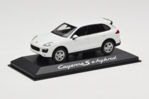 Porsche Cayenne 958 S e-Hybrid Λευκό Minichamps 1:43 WAP0200040E Μέταλλο - εικόνα 2 από 4