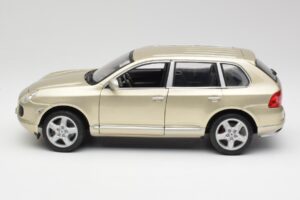 Porsche Cayenne Turbo 955 Μπεζ Maisto 1:18 WAP02100113 Μέταλλο - εικόνα 4 από 8