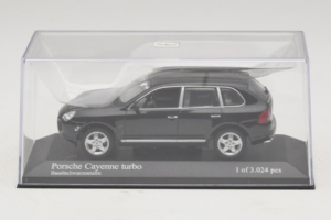 Porsche Cayenne 955 Turbo Black Metallic Minichamps 1:43 400061080 Μέταλλο - εικόνα 4 από 5