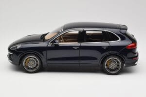 Porsche Cayenne Turbo S 958 Blue Metallic Minichamps 1:18 110064001 Μέταλλο - εικόνα 4 από 8