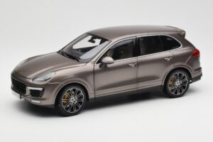 Porsche Cayenne E2 Turbo S Umbra Μεταλλικό Minichamps 1:18 WAP0213020F Μέταλλο