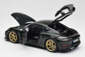 Porsche Cayman GT4 RS 982 Weissach Package Brewster Green Norev 1:18 187250 Μέταλλο - εικόνα 5 από 8