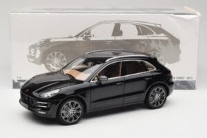Porsche Macan Turbo 95B Black Metallic Minichamps 1:18 110062502 Μέταλλο - εικόνα 8 από 8