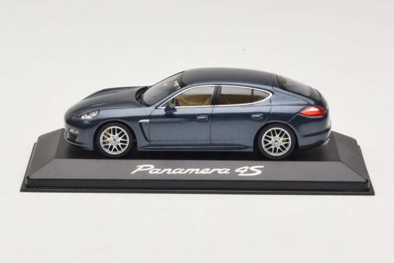 Porsche Panamera 970 4 Μπλε Μεταλλικό Minichamps 1:43 400068220 Μέταλλο
