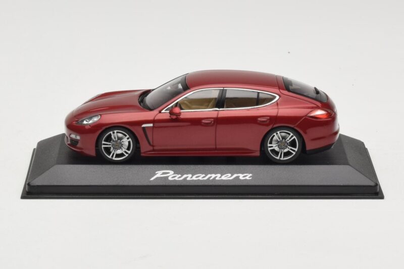 Porsche Panamera 970 Red Metallic Minichamps 1:43 WAP0200119 Μέταλλο
