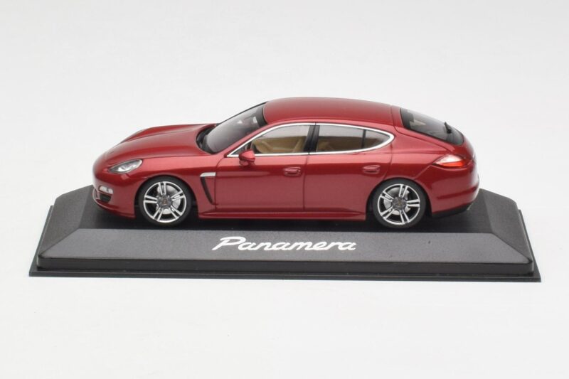 Porsche Panamera 970 Κόκκινο Minichamps 1:43 WAP02000119 Μέταλλο