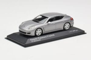Porsche Panamera 970 S Hybrid Ασημί Minichamps 1:43 400068250 Μέταλλο - εικόνα 2 από 4