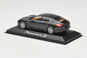 Porsche Panamera 970 S Grey Metallic Minichamps 1:43 WAP02000219 Μέταλλο - εικόνα 3 από 4