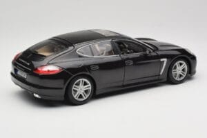 Porsche Panamera Turbo 970 Μαύρο Maisto 1:18 36197 Μέταλλο - εικόνα 3 από 8
