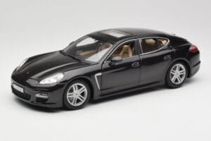 Porsche Panamera Turbo 970 Μαύρο Maisto 1:18 Porsche Panamera Turbo 970 Μαύρο Maisto 1:18 36197 Μέταλλο