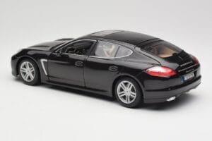 Porsche Panamera Turbo 970 Μαύρο Maisto 1:18 36197 Μέταλλο - εικόνα 7 από 8