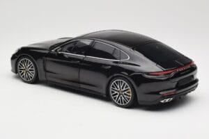 Porsche Panamera 971 Turbo S Μαύρο Metallic Minichamps 1:18 113061076 Μέταλλο - εικόνα 7 από 8