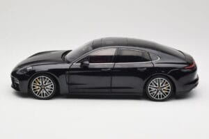 Porsche Panamera 971 Turbo S Μπλε Metallic Minichamps 1:18 113061075 Μέταλλο - εικόνα 4 από 8