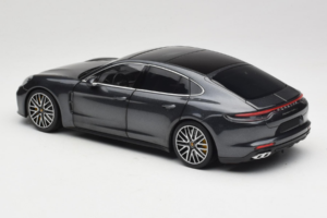 Porsche Panamera 971 Turbo S Grey Metallic Minichamps 1:18 113061073 Μέταλλο - εικόνα 7 από 8