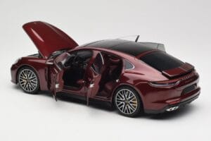 Porsche Panamera 971 Turbo S Κόκκινο Metallic Minichamps 1:18 113061077 Μέταλλο - εικόνα 5 από 8