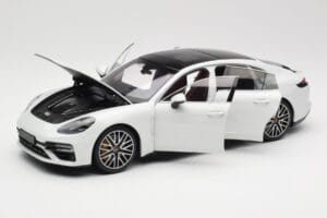 Porsche Panamera 971 Turbo S Λευκό Metallic Minichamps 1:18 113061074 Μέταλλο - εικόνα 2 από 8