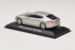 Porsche Panamera 970 Turbo Ασημί Minichamps 1:43 WAP02000519 Μέταλλο - εικόνα 3 από 5