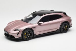Porsche Taycan Turbo S Cross Turismo Μεταλλικό Ροζ GT Spirit 1:18 GT440 Ρητίνη