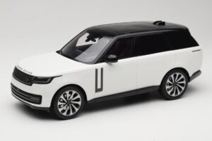 Land Rover Range Rover L460 P530 Autobiography Fuji White GT Spirit 1:18 GT533 Ρητίνη
