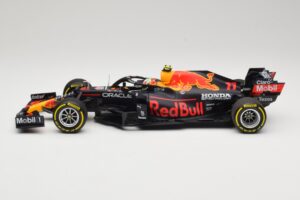 Red Bull Racing Honda RB16B #11 S. Perez Mexican GP 2021 Minichamps 1:18 110211911 Μέταλλο - εικόνα 3 από 6