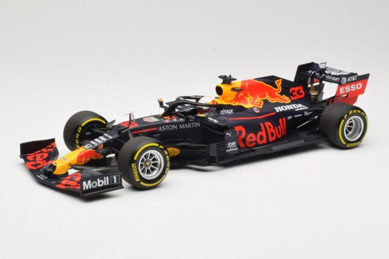 Red Bull Racing RB16 #33 M. Verstappen Winner 70th Anniversary GP 2020 Minichamps 1:18 110200533 Μέταλλο