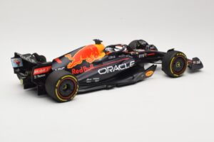 Red Bull Racing RB18 #1 M. Verstappen Winner Miami GP 2022 Minichamps 1:18 110220501 Μέταλλο - εικόνα 2 από 6