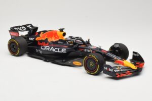 Red Bull Racing RB18 #1 M. Verstappen Winner Miami GP 2022 Minichamps 1:18 110220501 Μέταλλο - εικόνα 4 από 6