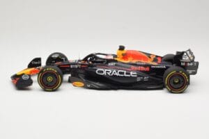Red Bull Racing RB19 #1 M. Verstappen Winner Monaco GP 2023 Minichamps 1:18 110230701 Μέταλλο - εικόνα 3 από 6