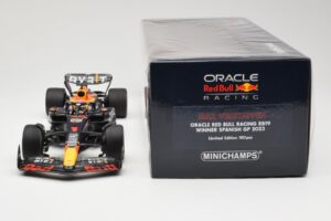 Red Bull Racing RB19 #1 M. Verstappen Winner Spanish GP 2023 Minichamps 1:18 110230801 Μέταλλο - εικόνα 6 από 6