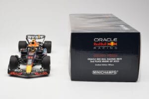 Red Bull Racing RB19 #11 S. Perez 2nd Place Miami GP 2023 Minichamps 1:18 110230511 Μέταλλο - εικόνα 6 από 6