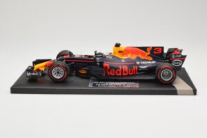 Red Bull Racing Tag Heuer RB13 #3 D. Ricciardo 3rd Place Malaysian GP 2017 Minichamps 1:18 117171503 Μέταλλο
