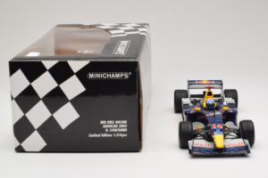 Red Bull RB1 Cosworth #14 D. Coulthard Red Bull Racing Showcar 2005 Minichamps 1:18 100050014 Μέταλλο - εικόνα 6 από 6