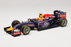 Red Bull RB10 Renault #3 D. Ricciardo Infiniti Red Bull Racing Showcar 2014 Minichamps 1:18 110140003 Μέταλλο